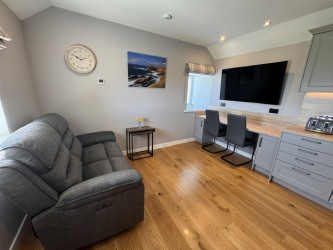 7.-Sitting-room