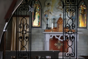 5-Chapel