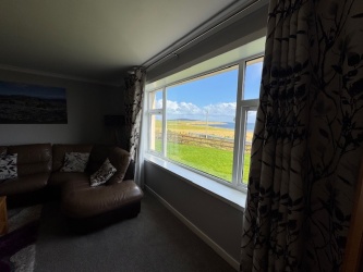6.-Sitting-room-view