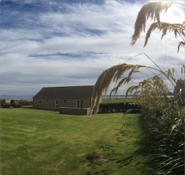 2.-Widefirth-Cottage-outside