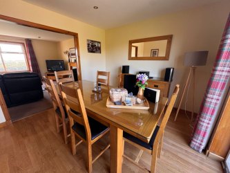 7-1.-Dining-room